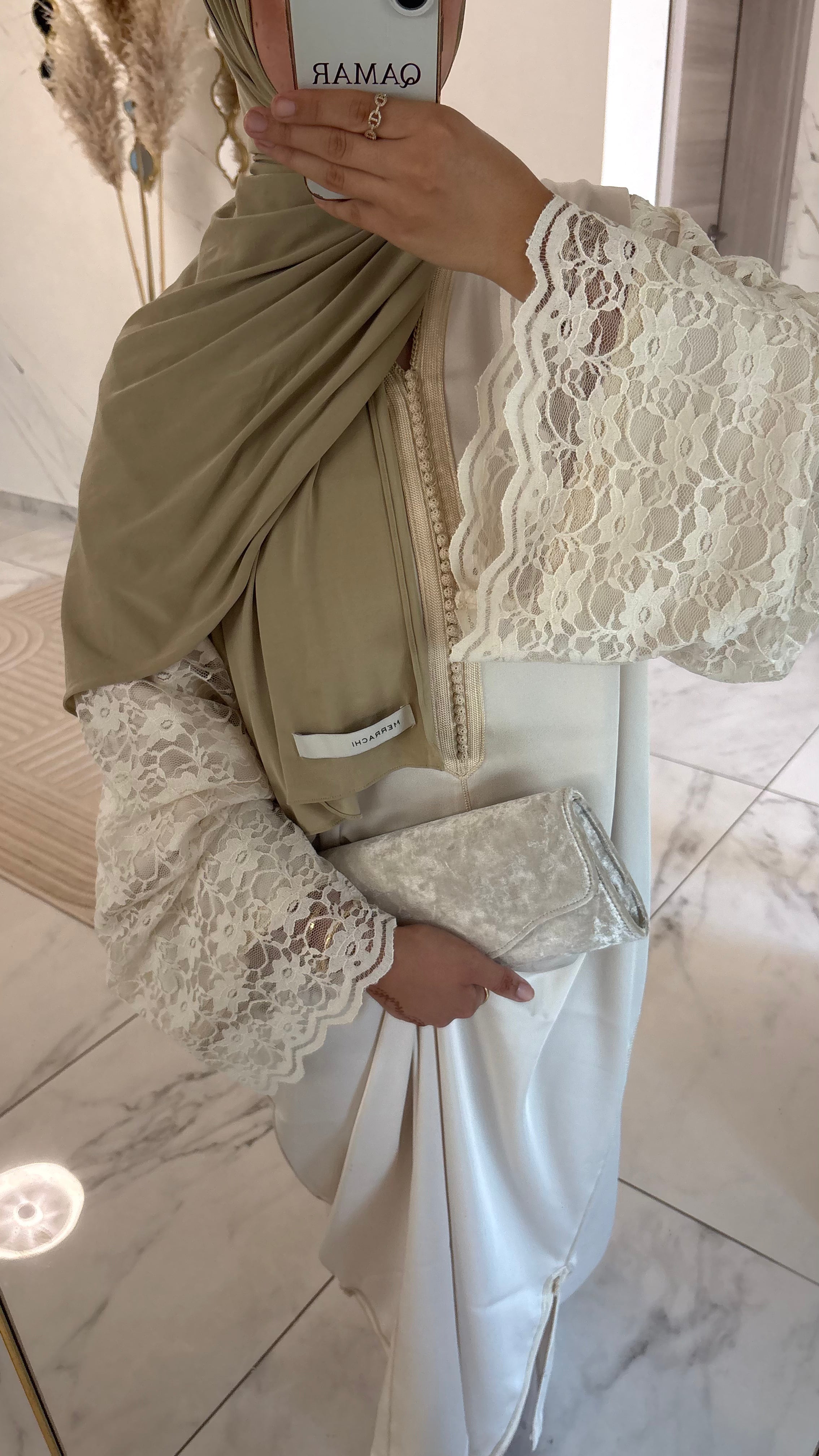 Ayla Abaya
