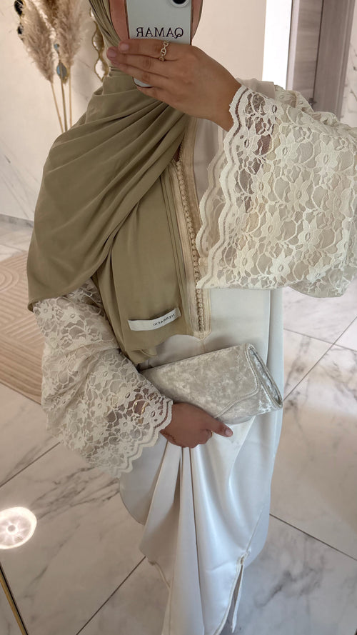 Ayla Abaya